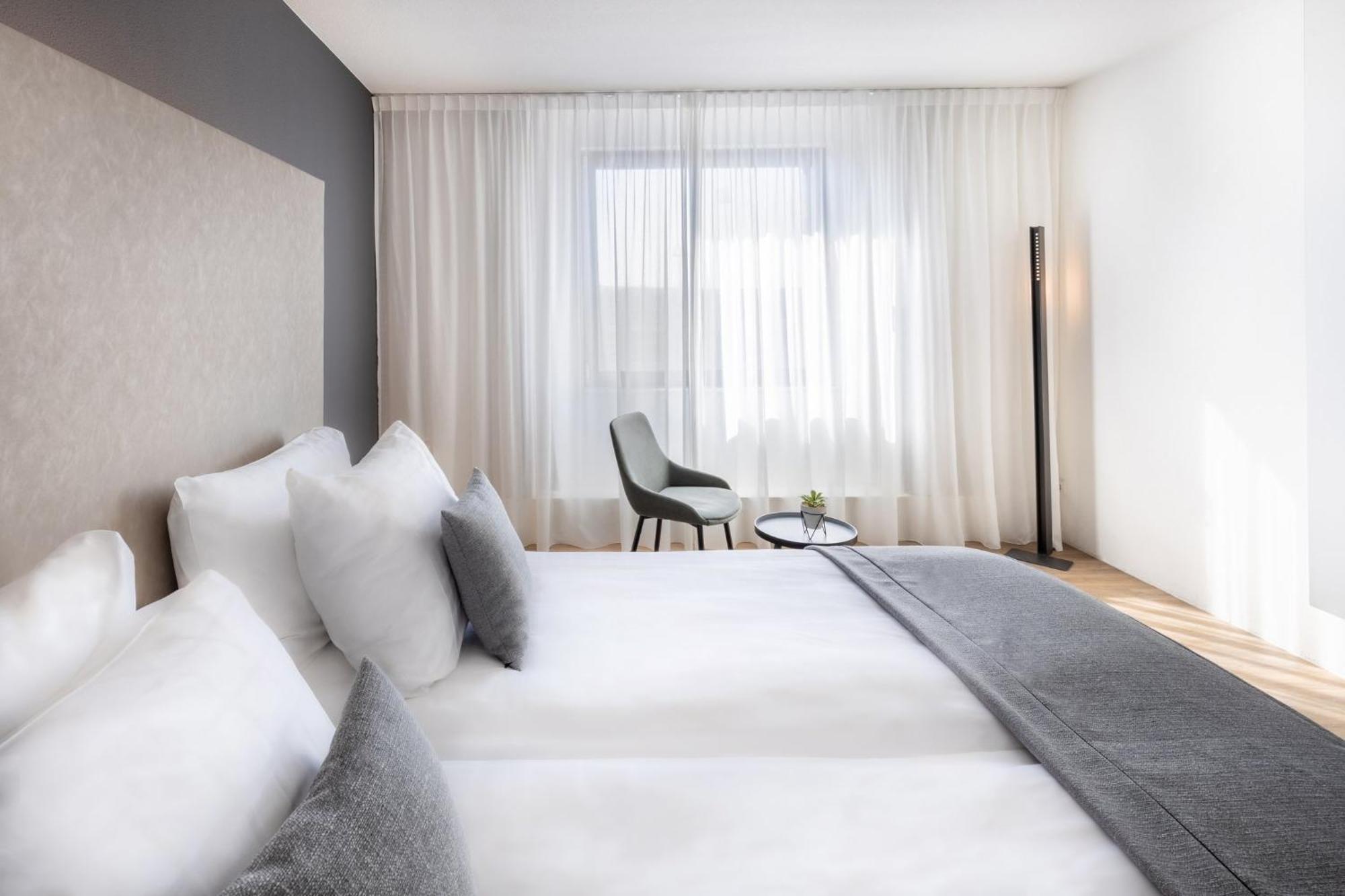 Garner Hotel Maastricht By Ihg Exteriör bild